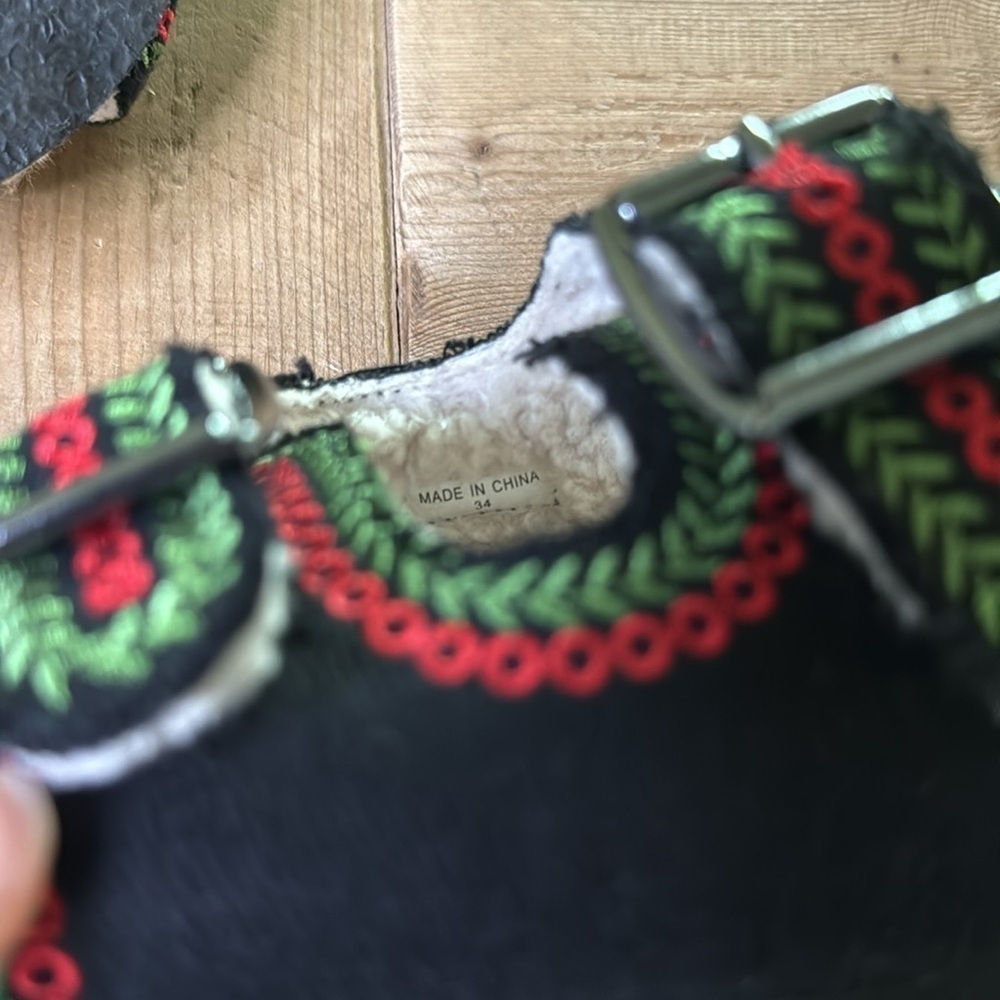Stella McCartney Kids Folk Embroidered Buckle Slides Size 34 - Picture 7 of 8